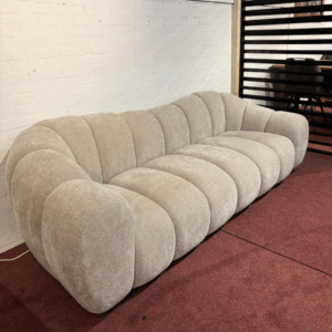 Luxe Bank, Reto Meubel (bieden t/m 19-01)